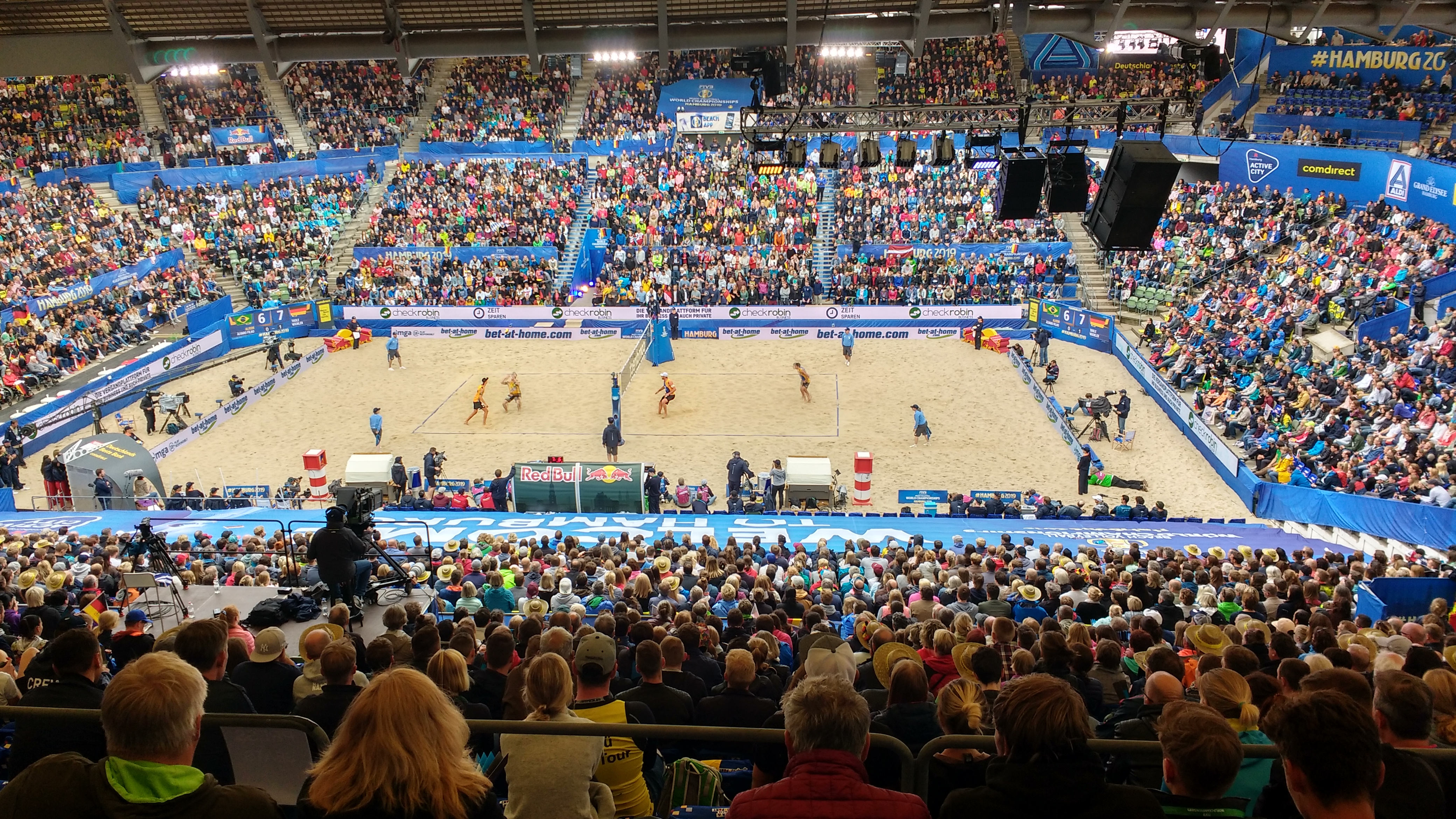 Beach volley: ad Amburgo Russia e Canada sul tetto del mondo