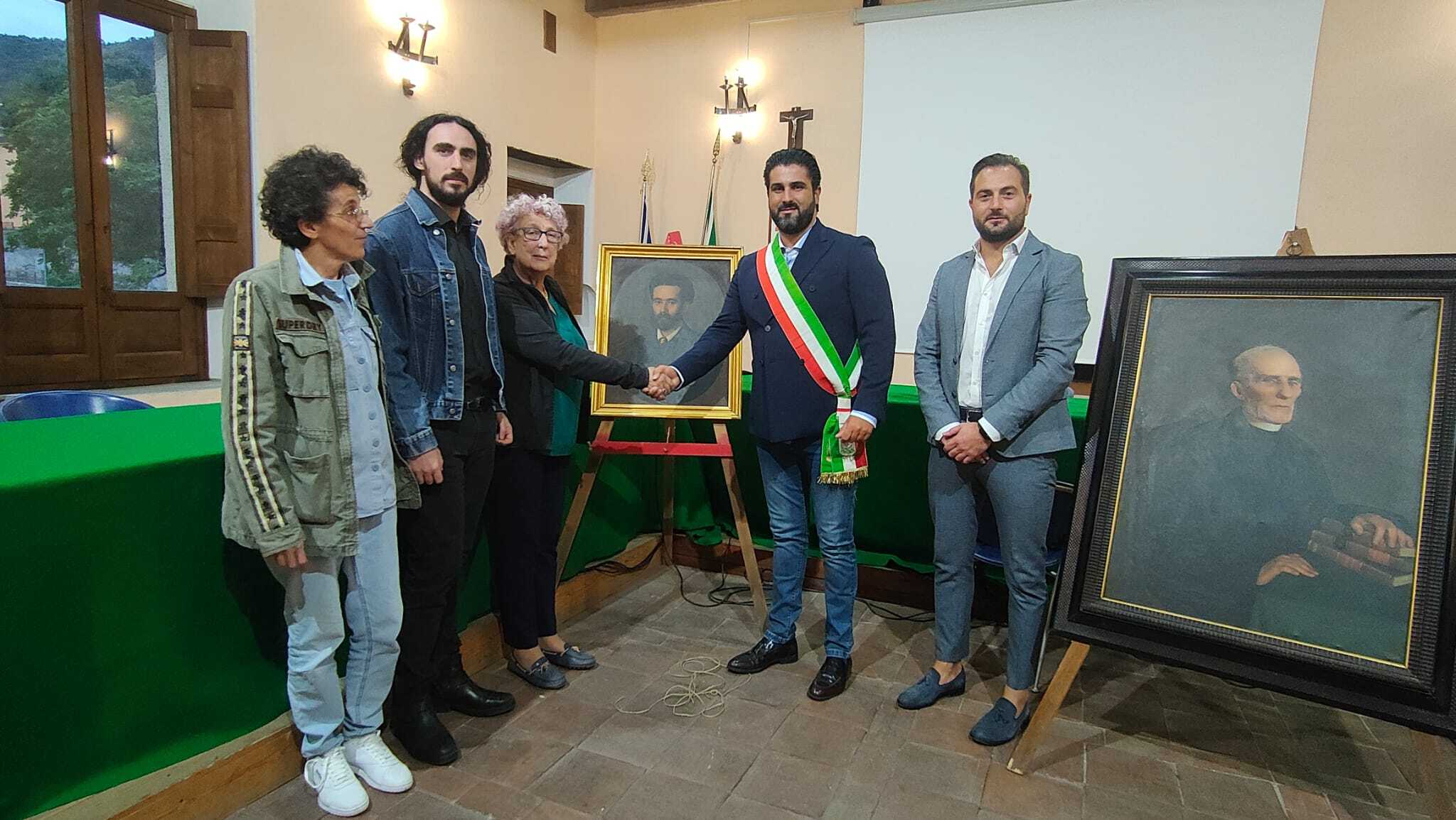 Donati alla comunità di Morano Calabro (Cs) i ritratti storici di Nicola Leone e Vincenzo Severini