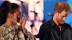 Barbados, l'incontro tra il principe Harry e Rihanna per i 50 anni di indipendenza dell'isola