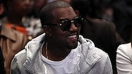 Kanye West dimesso dall'ospedale, ma è ancora sotto stress