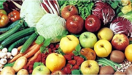 Contrordine: non bastano 5 porzioni di frutta e verdura, ne servono 10 al giorno