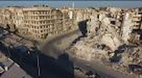 Siria, Aleppo: drone sulla città distrutta 