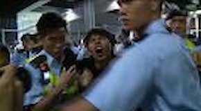 Leader di Occupy Hong Kong arrestato in Thailandia: proteste in suo sostegno