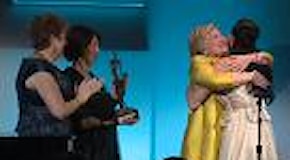 New York, Unicef: Katy Perry premiata a sorpresa da Hillary