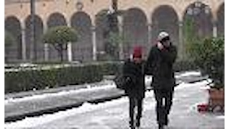 Palermo imbiancata, neve anche sul duomo di Monreale
