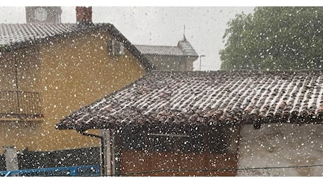Pioggia e grandine su torinese e cuneese. Neve in montagna