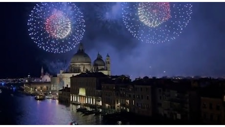 Redentore nel segno di Marco Polo: show pirotecnico con 6.400 fuochi d'artificio per 100mila persone, oltre 4mila barche in bacino San Marco