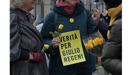 Processo Regeni, un nuovo testimone: «Ho visto Giulio bendato e sfinito dalla tortura»