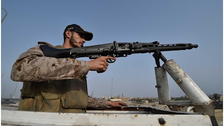Il Pakistan attacca le basi aeree indiane e convoca il Comando Nucleare, gli Usa chiedono la de-escalation
