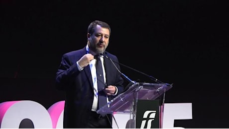 Salvini: Le norme sugli scioperi vanno riviste con i sindacati. Lo scontro danneggia i lavoratori