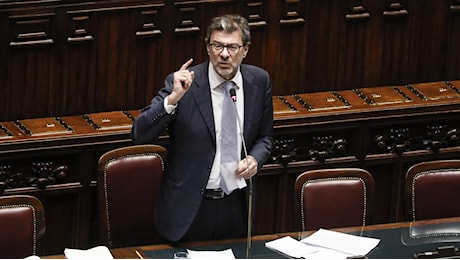 Banche, Giancarlo Giorgetti: chiedere sacrifici non è una bestemmia, lo rifarei