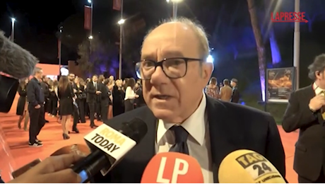 VIDEO Festa del Cinema di Roma, Verdone: Farei mai il direttore di Sanremo? No, sarei terrorizzato