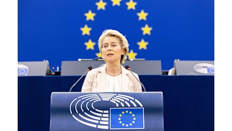 Commissione europea, stop alla dipendenza da gas e petrolio russi