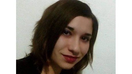 Donna trovata morta in un dirupo, arrestato il compagno: come lo hanno incastrato