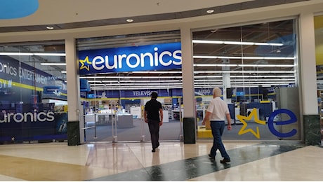 A rischio chiusura il negozio Euronics di via Vigentina