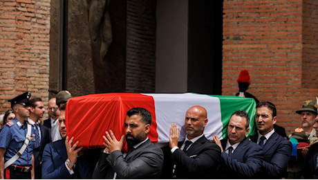 Celebrato a Roma il funerale di Graziano, l’ad Fincantieri Folgiero: «Ogni saluto era sempre un abbraccio»