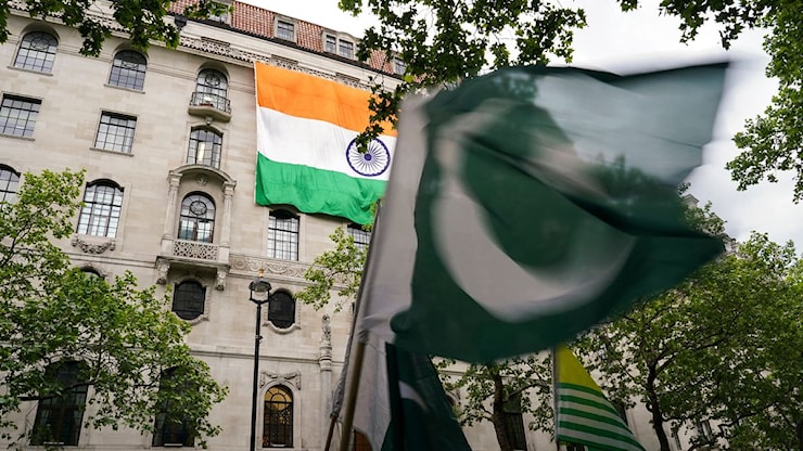 Escalation India-Pakistan: attacchi incrociati e appelli internazionali per la pace - Euronews Escalation India-Pakistan: attacchi incrociati e appelli internazionali per la pace - Euronews