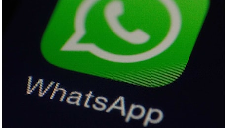 Rivoluzione WhatsApp, dal 2025 dovrai sganciare un fiume di quattrini per continuare a usarlo | Goditi gli ultimi giorni gratis