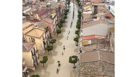 Caos maltempo, temporali e allagamenti a Palermo e nel resto della Sicilia: Schifani convoca la giunta