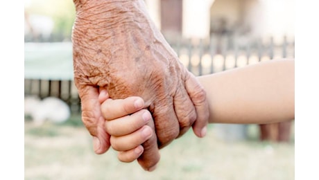 Giornata dei Nonni: per le famiglie italiane valgono più di una finanziaria