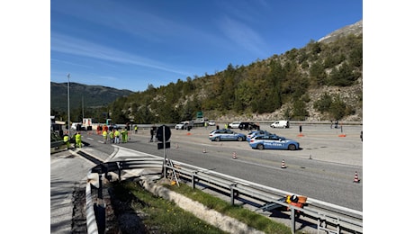 INTERROTTI D'URGENZA I LAVORI AL TRAFORO: IL RUZZO HA RILEVATO ECCESSIVA TORBIDITA' DELLE ACQUE