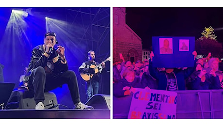 Messina, si canta e si balla a Piazza Duomo con il concerto di Clementino | FOTO