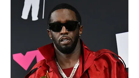 Gli avvocati di Sean Diddy Combs hanno chiesto un'udienza probatoria per indagare presunte «fughe di notizie» pre-processuali