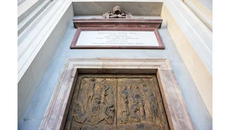 La Porta Santa della Basilica di San Paolo, un inno alla Trinità