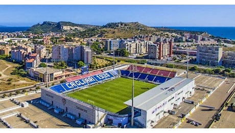 Scontri durante la partita Cagliari-Napoli: multa e diffida ma lo stadio non chiude