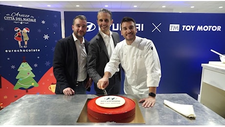 Arezzo, lo chef Damiano Carrara inaugura il nuovo salone Hyundai di Toy Motor