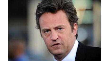 Matthew Perry, medico si dichiara colpevole per la morte da overdose dell’attore