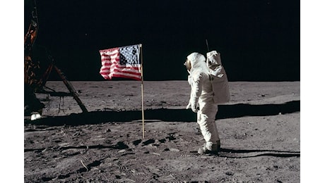 Luna, 55 anni fa lo sbarco degli astronauti dell’Apollo 11 e il “grande passo per l’umanità”