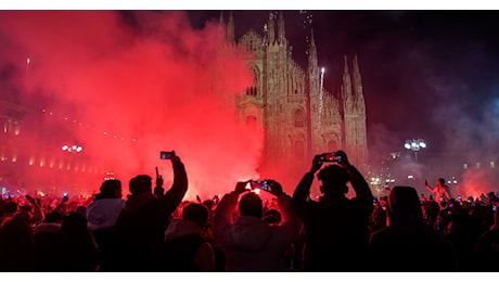 Capodanno a Milano, ci tenevano le mani: abusate in piazza Duomo, la denuncia choc