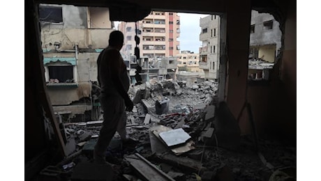 Adnkronos: Raid Israele su Gaza, media: Uccise almeno 27 persone