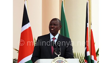 Il presidente Ruto scioglie quasi tutto il suo governo :: MalindiKenya.net