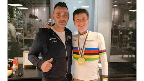 Pogacar conquista l’oro mondiale su strada, al suo fianco lo chef marsicano Michele Romano