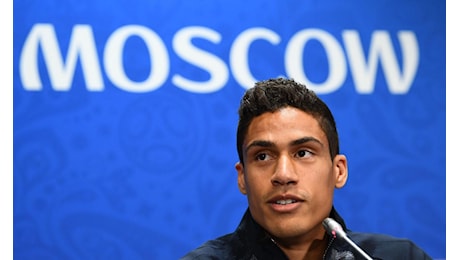 Infortunio per Varane all'esordio col Como: le condizioni del difensore, salta la Juventus?