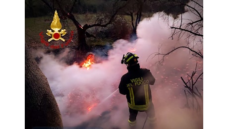 Trenitalia. Incendio a Orvieto , interrotta la circolazione ferroviaria sia Alta Velocità che convenzionale