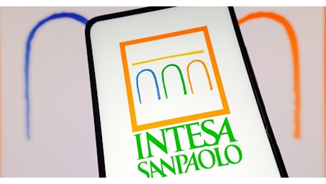 Intesa Sanpaolo, applicazione mobile e internet riprendono a funzionare