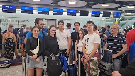 Blackout informatico, tredici studenti dell’università di Udine bloccati in aeroporto a Londra