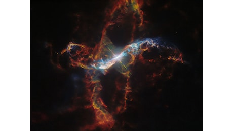 Un gioiello cosmico nel mirino di Hubble