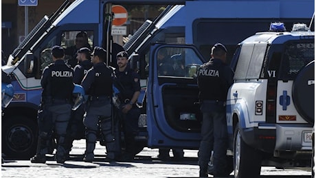 Italia - Israele, zona rossa a Udine: scritte contro Regione e Comune prima della manifestazione pro Palestina