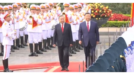 IL VIDEO. Xi Jinping è in Vietnam, prima tappa del viaggio nel Sudest asiatico