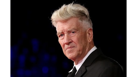 Enfisema polmonare: cos'è, quali sono le cause e i trattamenti della patologia di David Lynch