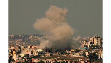 Medioriente, Idf: Due comandanti Hezbollah uccisi in raid nel sud del Libano