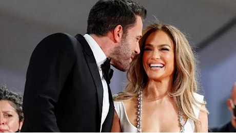 Ben Affleck e Jennifer Lopez sempre più lontani: l’attore ha traslocato dalla villa a Beverly Hills