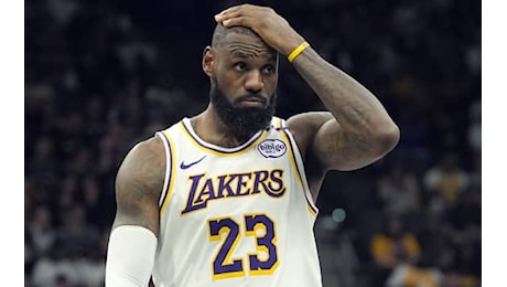 NBA, LeBron James non segna più da tre: 0/19 nelle ultime quattro gare