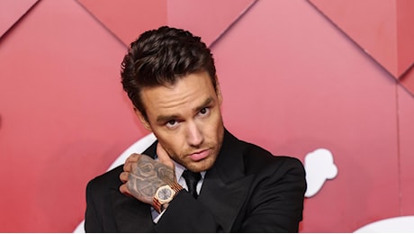 Liam Payne morto dopo un volo dal terzo piano: droghe, alcol e messaggi inquietanti all’ex, gli eccessi dell'ex One Direction