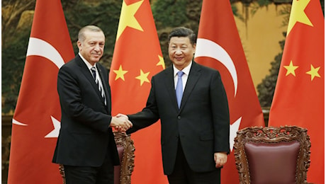 Turchia invitata a diventare partner dei Brics, Erdogan verso l’alleanza con la Cina