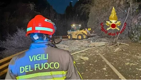 Grossa frana in Valsesia, Piemonte: almeno 500 persone bloccate